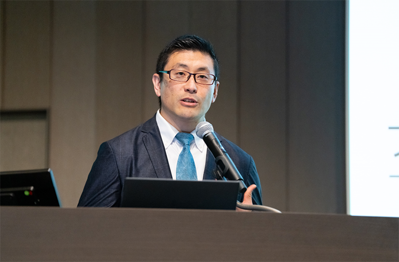 黒田教授の講演の様子