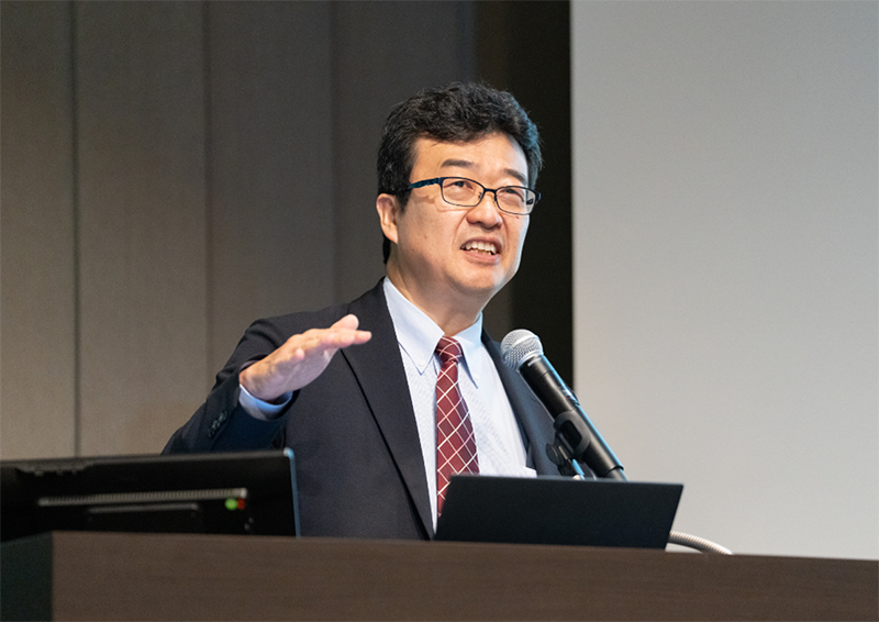 白井教授の講演の様子